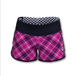 EUC INKnBURN Women’s Raspberry Plaid Short SIZE 12